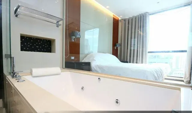 Property photos for The Address Sukhumvit 28