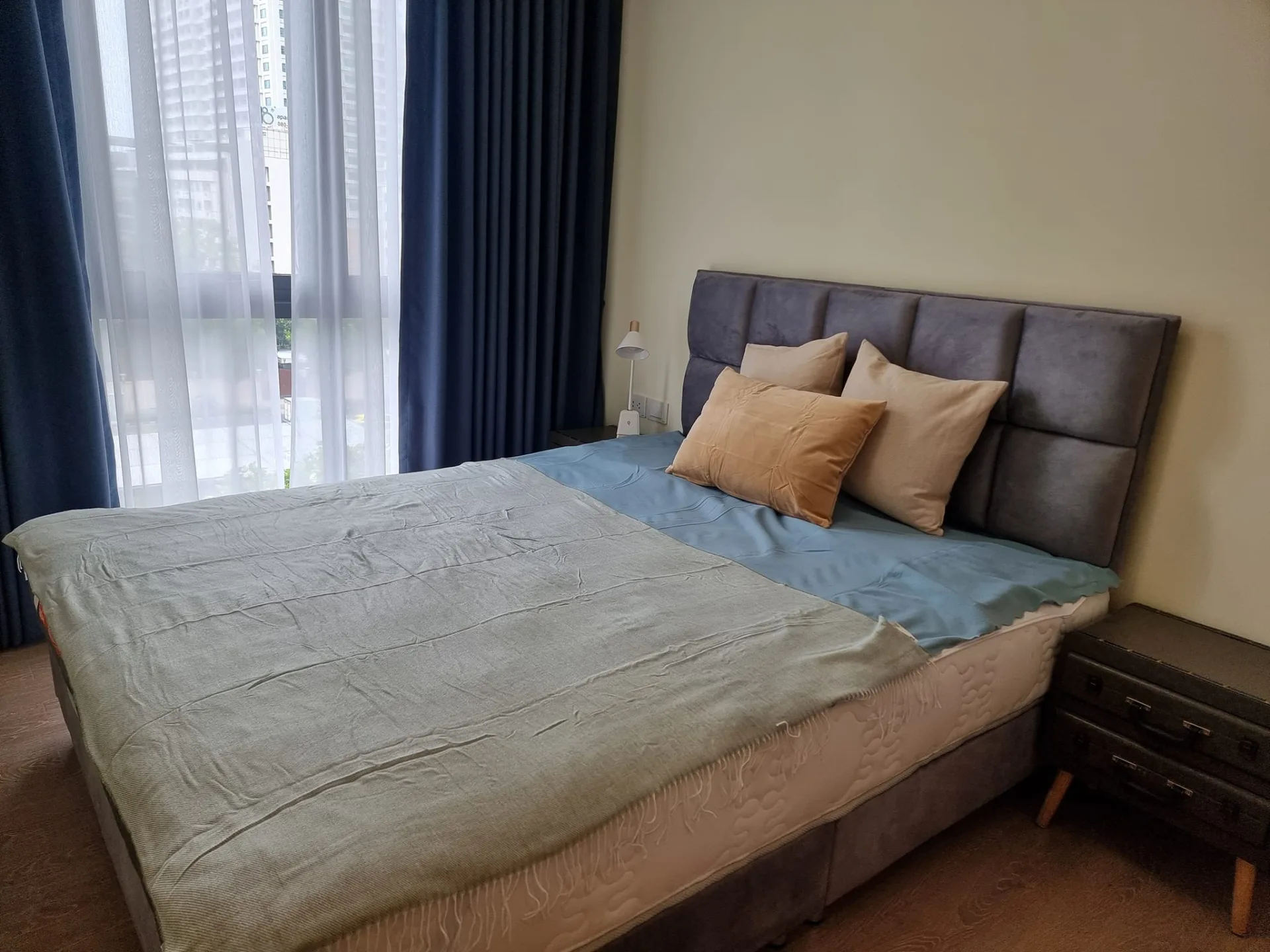 Property photos for Regal Condo Sathorn-naradhiwas