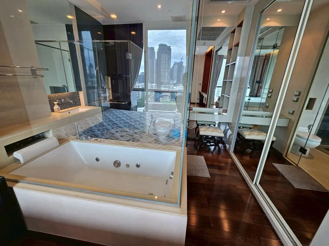 Property photos for The Address Sukhumvit 28