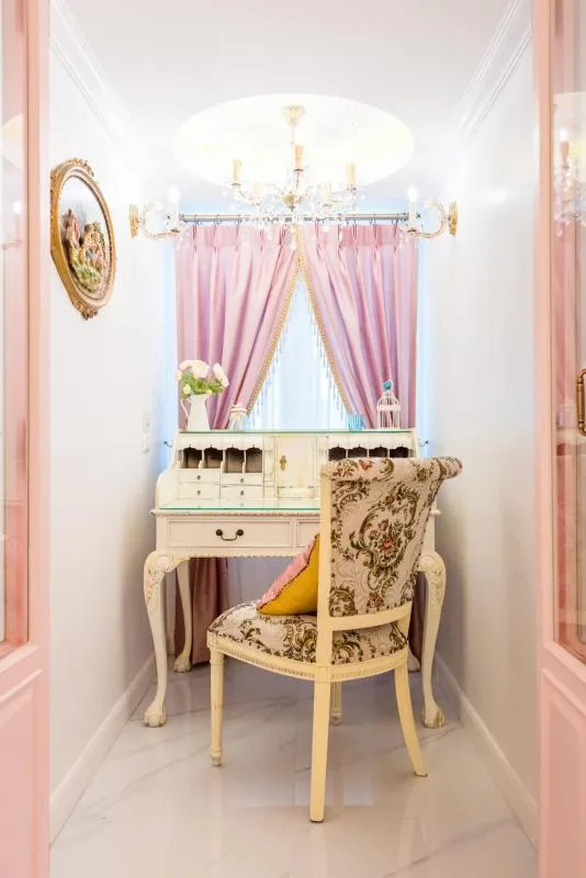 Property photos for The Charlotte @sabaispace