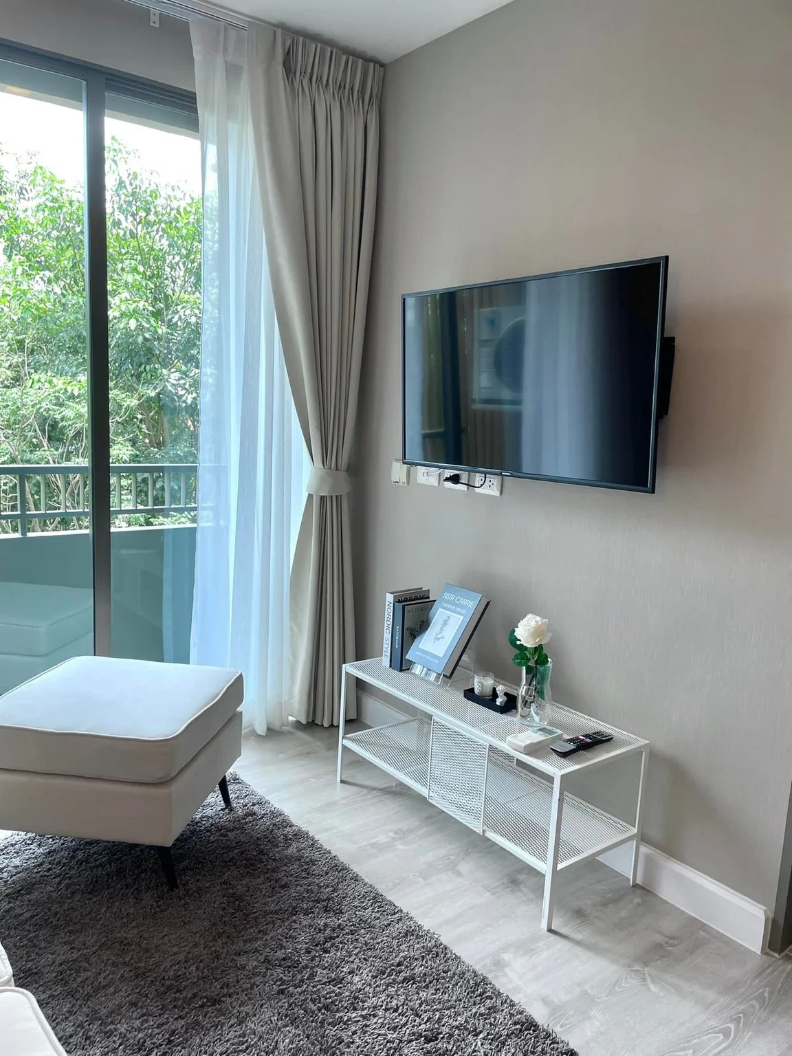 Property photos for Metro Luxe Ratchada