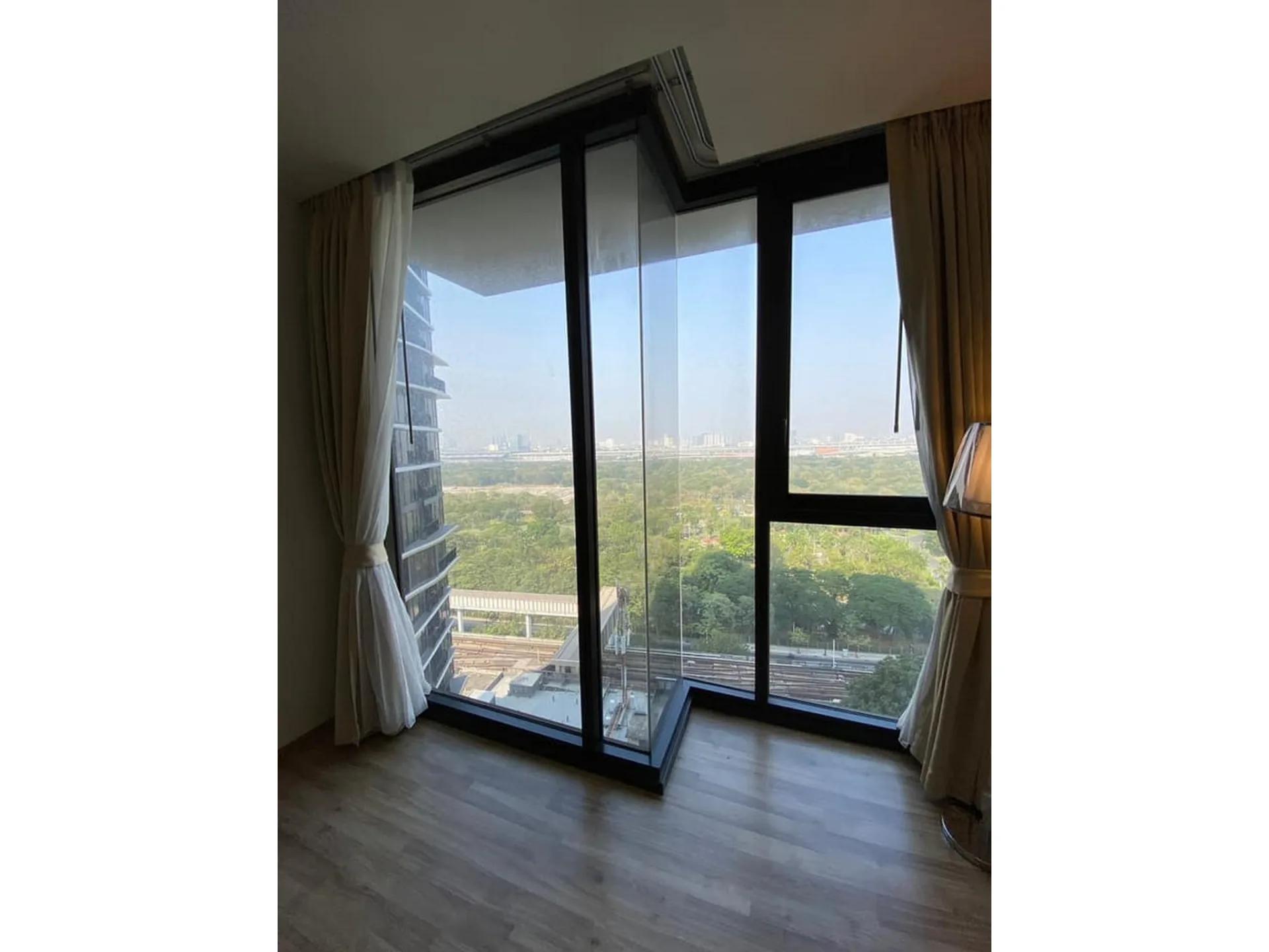 Property photos for THE LINE Jatujak - Mochit