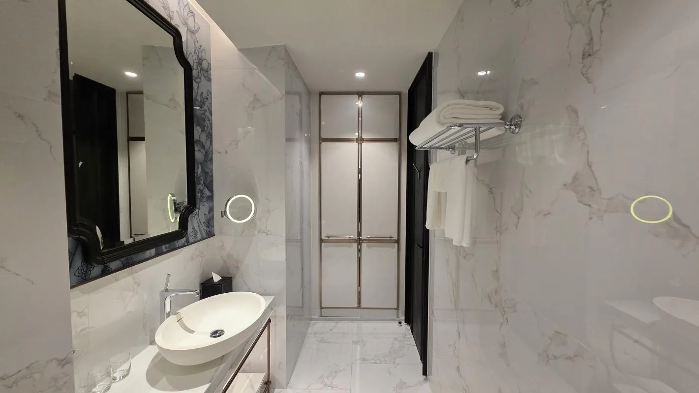 Property photos for La Clef / The Residences 38