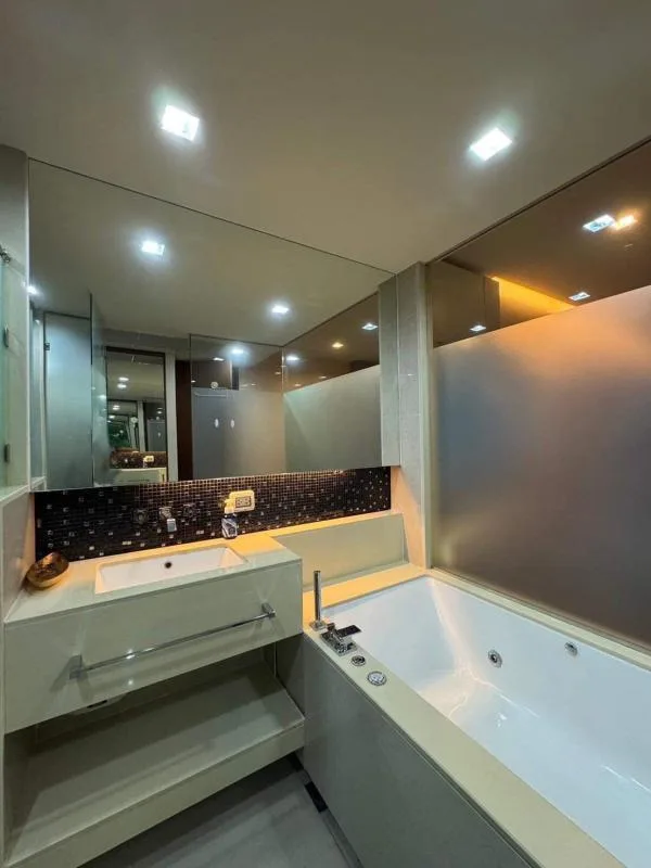 Property photos for The Address Sathorn