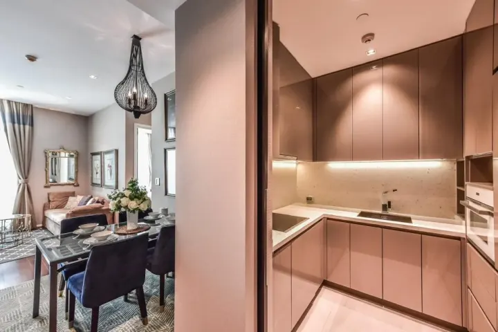 Property photos for The Diplomat 39