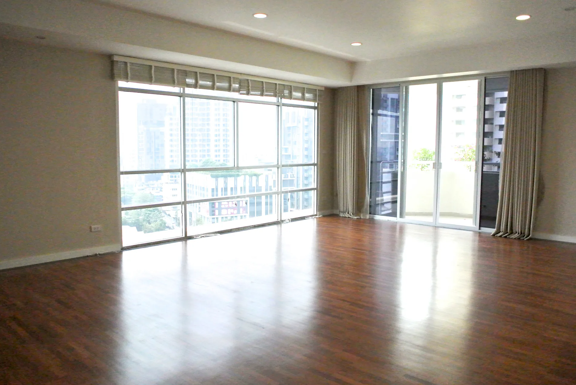 Property photos for La Cascade