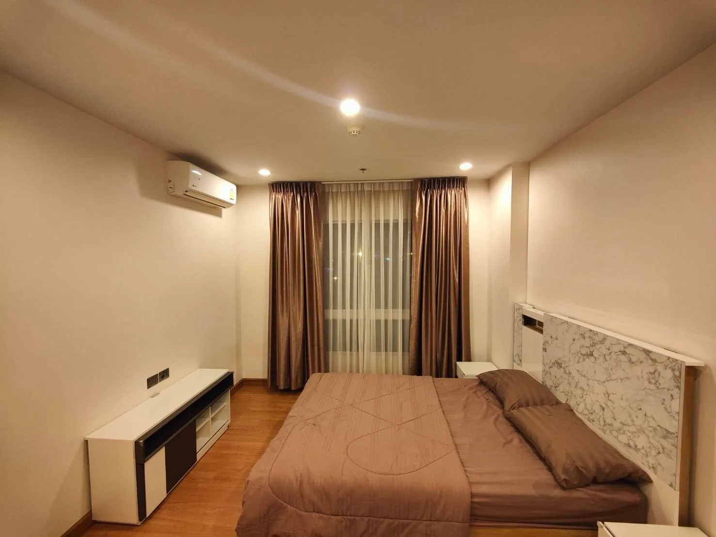 Property photos for Supalai Wellington 2