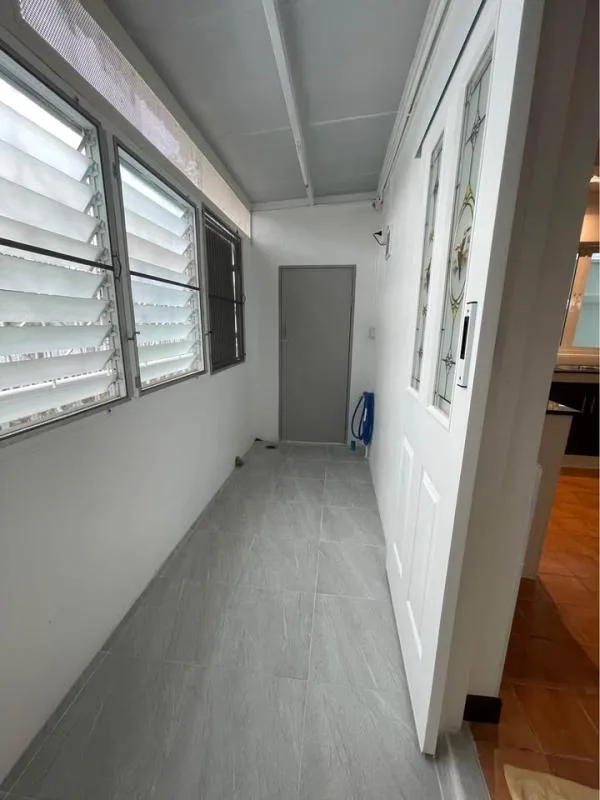 Property photos for Townhouse Soi Yen Akat 3