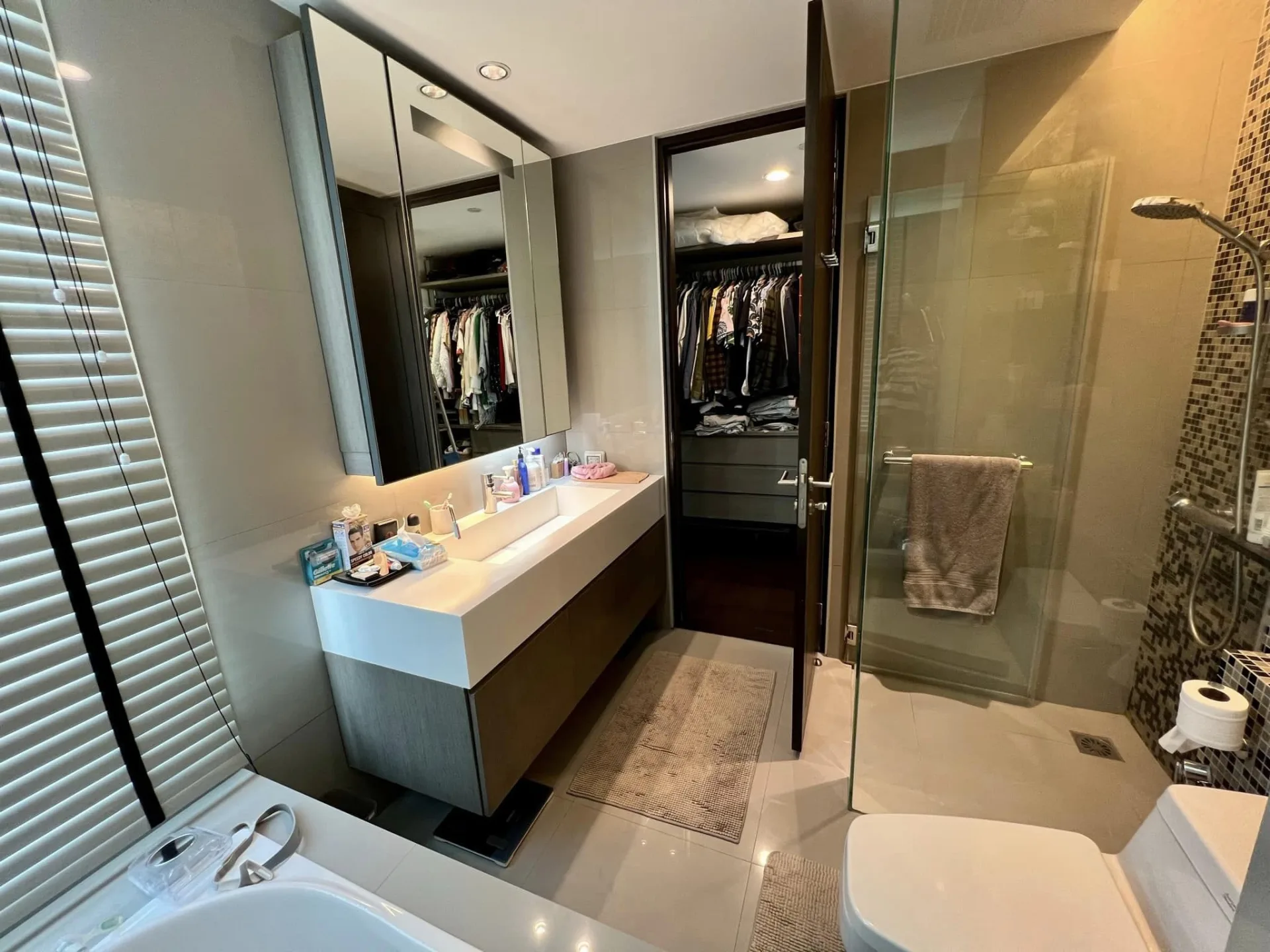 Property photos for Watermark Chaophraya