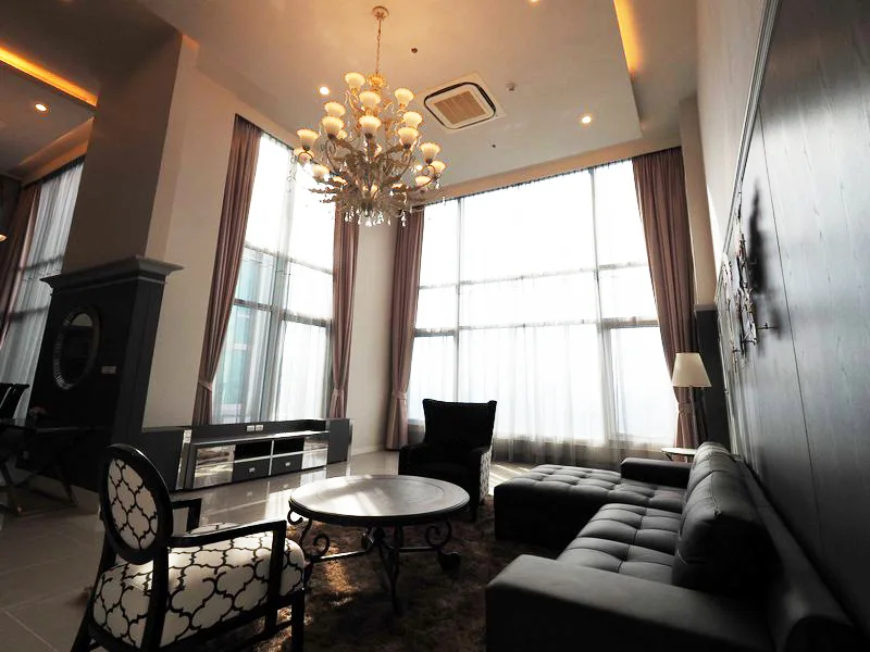 Property photos for Circle Condominium