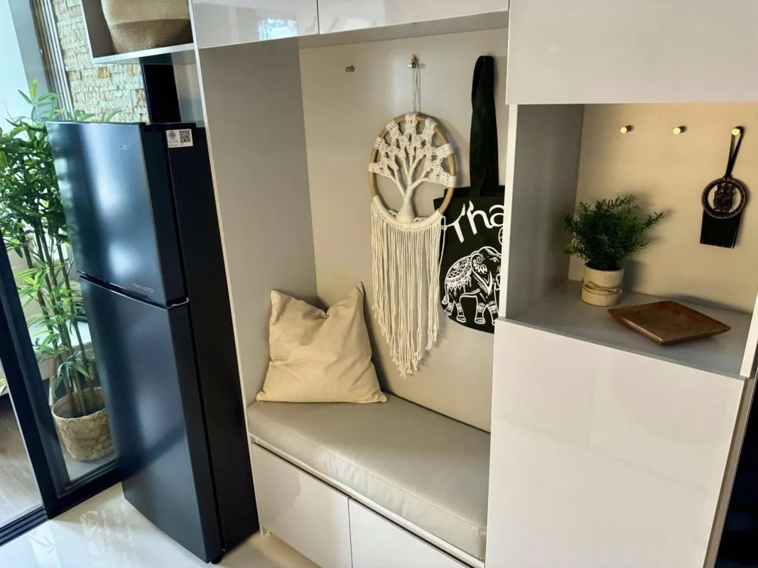 Property photos for Knightsbridge Space Rama 4