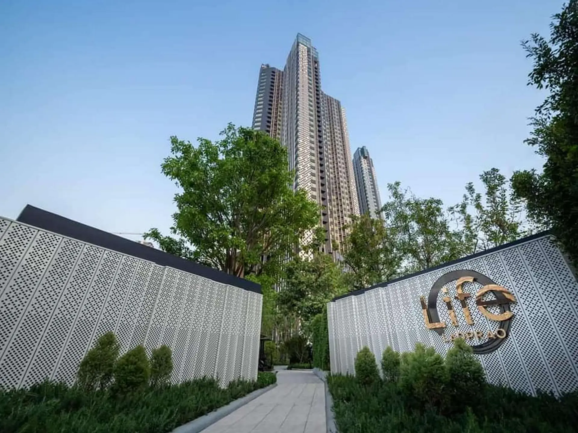 Property photos for Life Ladprao