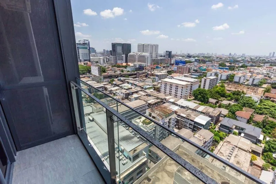 Property photos for The Monument Sanampao