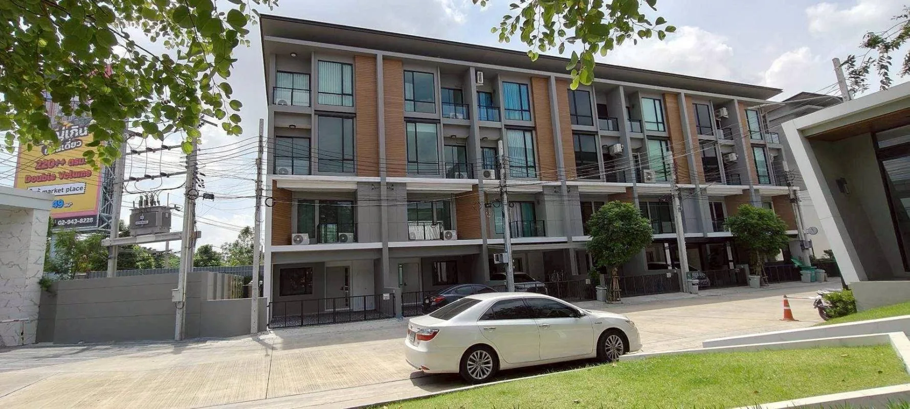 Property photos for Townhome
