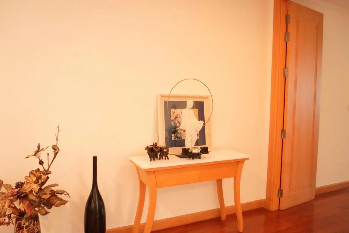 Property photos for GM Height