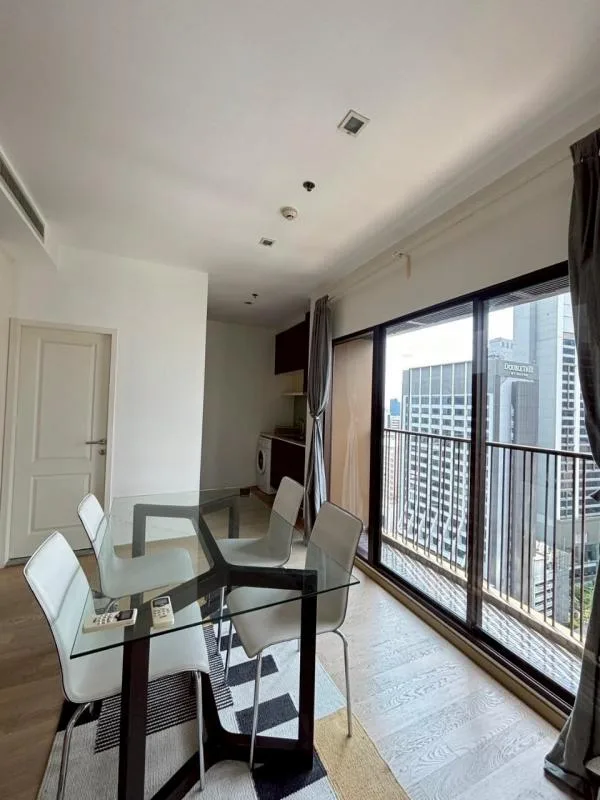 Property photos for Noble Refine