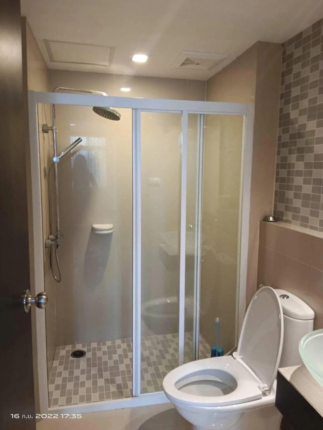Property photos for J.W. Boulevard Srivara