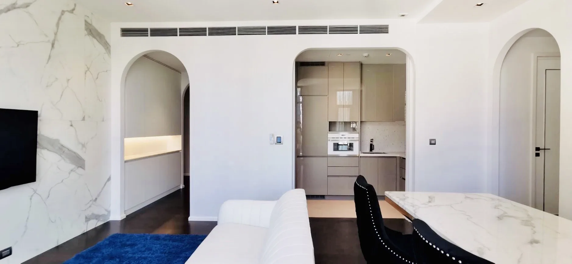 Property photos for The Diplomat 39
