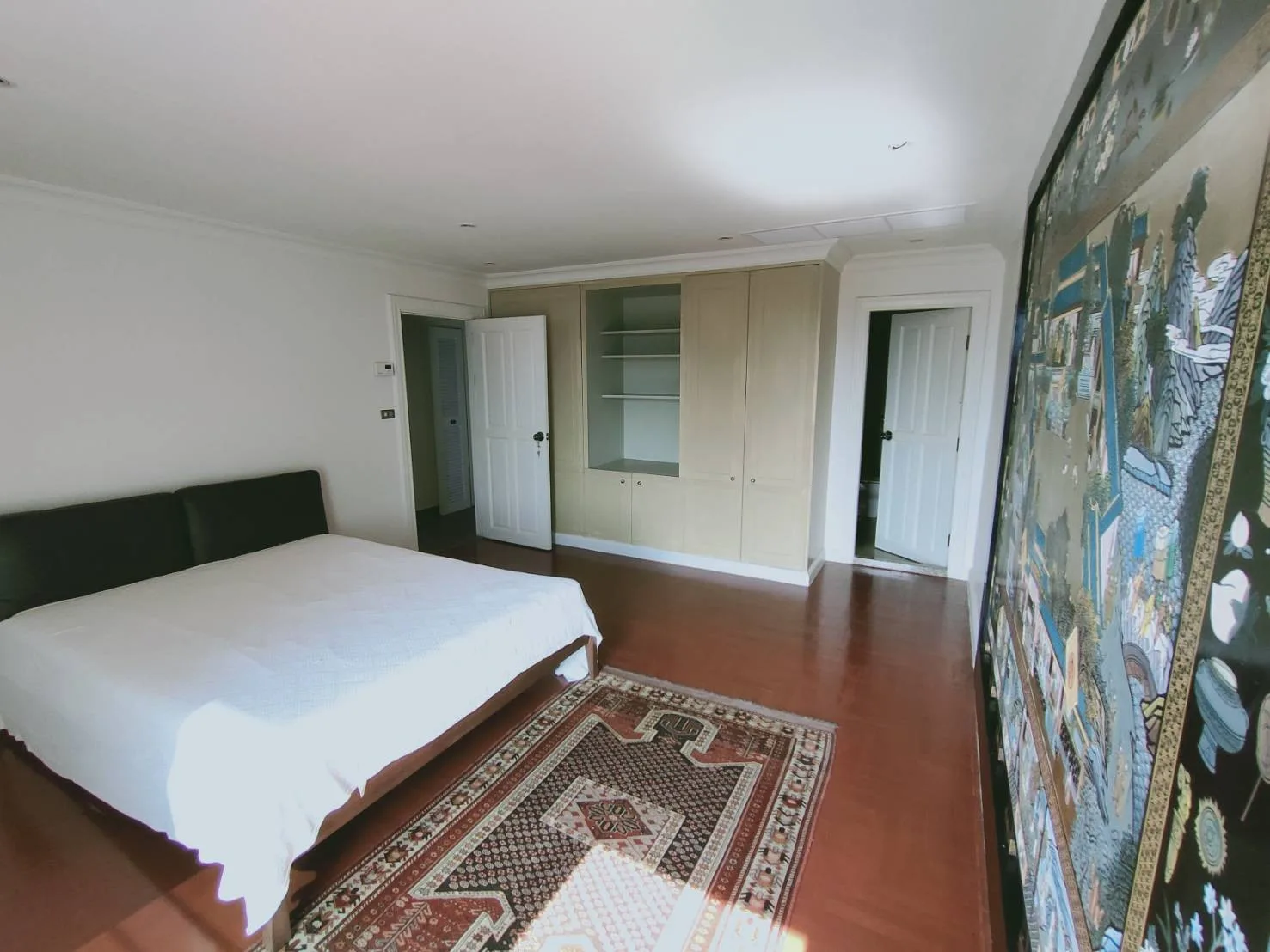 Property photos for Supreme Place