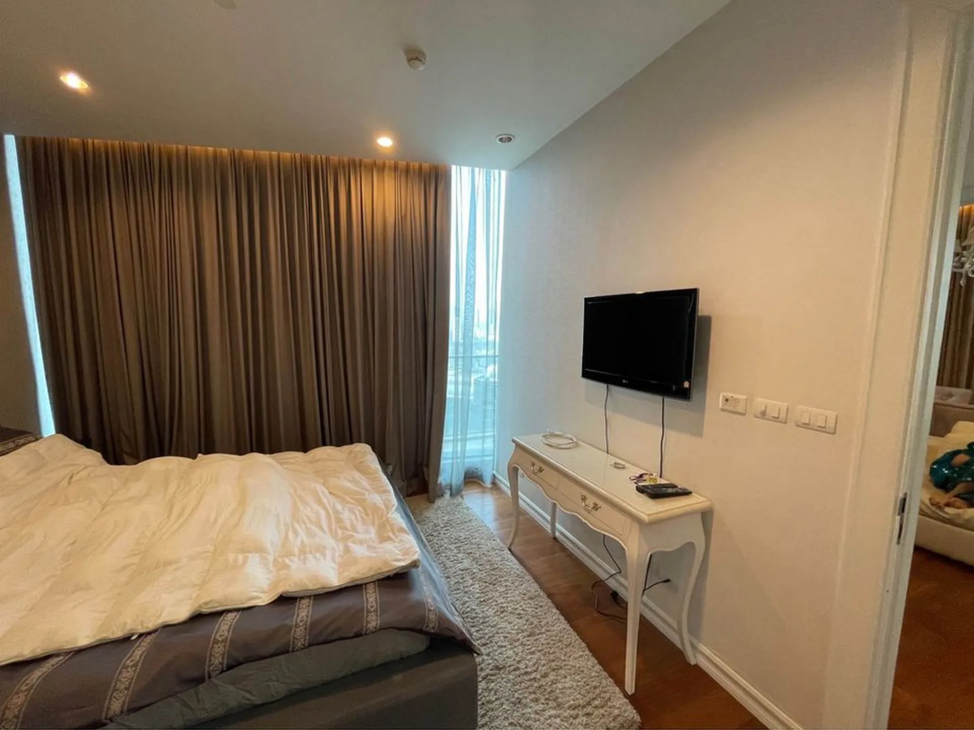 Property photos for Oriental Residence