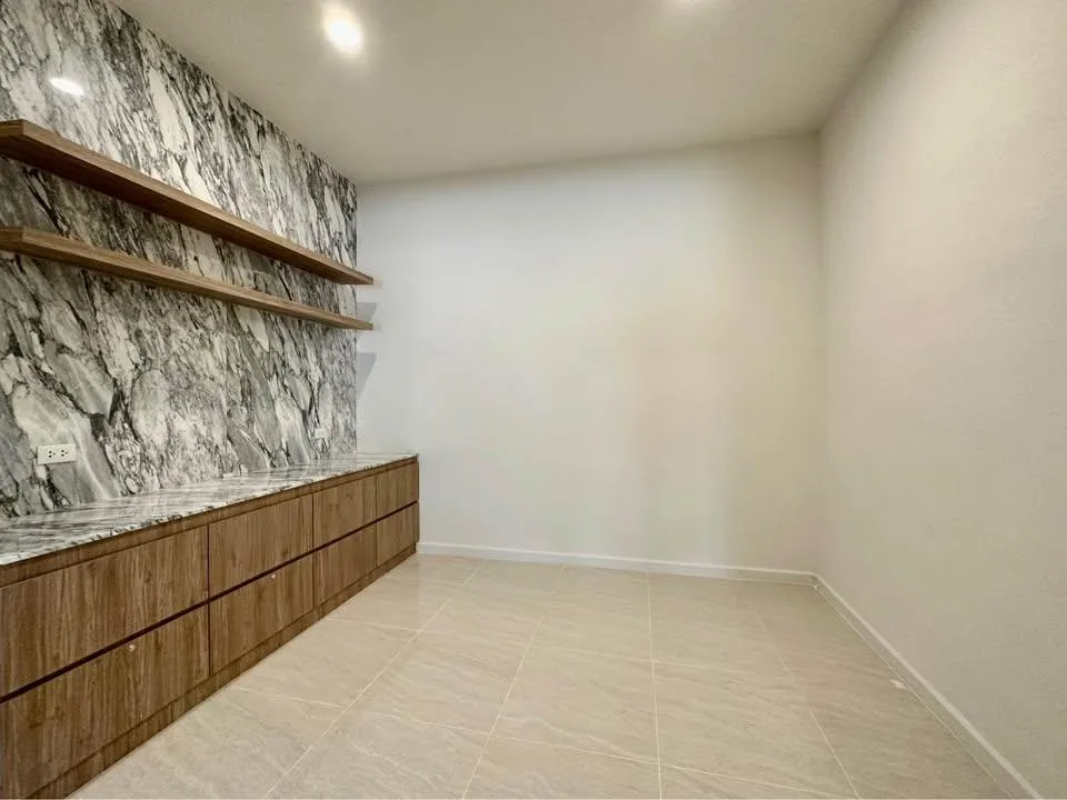 Property photos for Demi Sathu 49