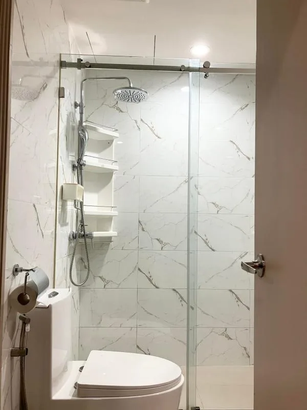 Property photos for Sathorn Gardens