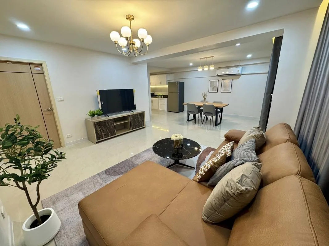 Property photos for Siam Condominium
