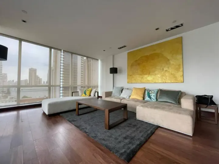 Property photos for Le Raffine Jambunuda Sukhumvit 31