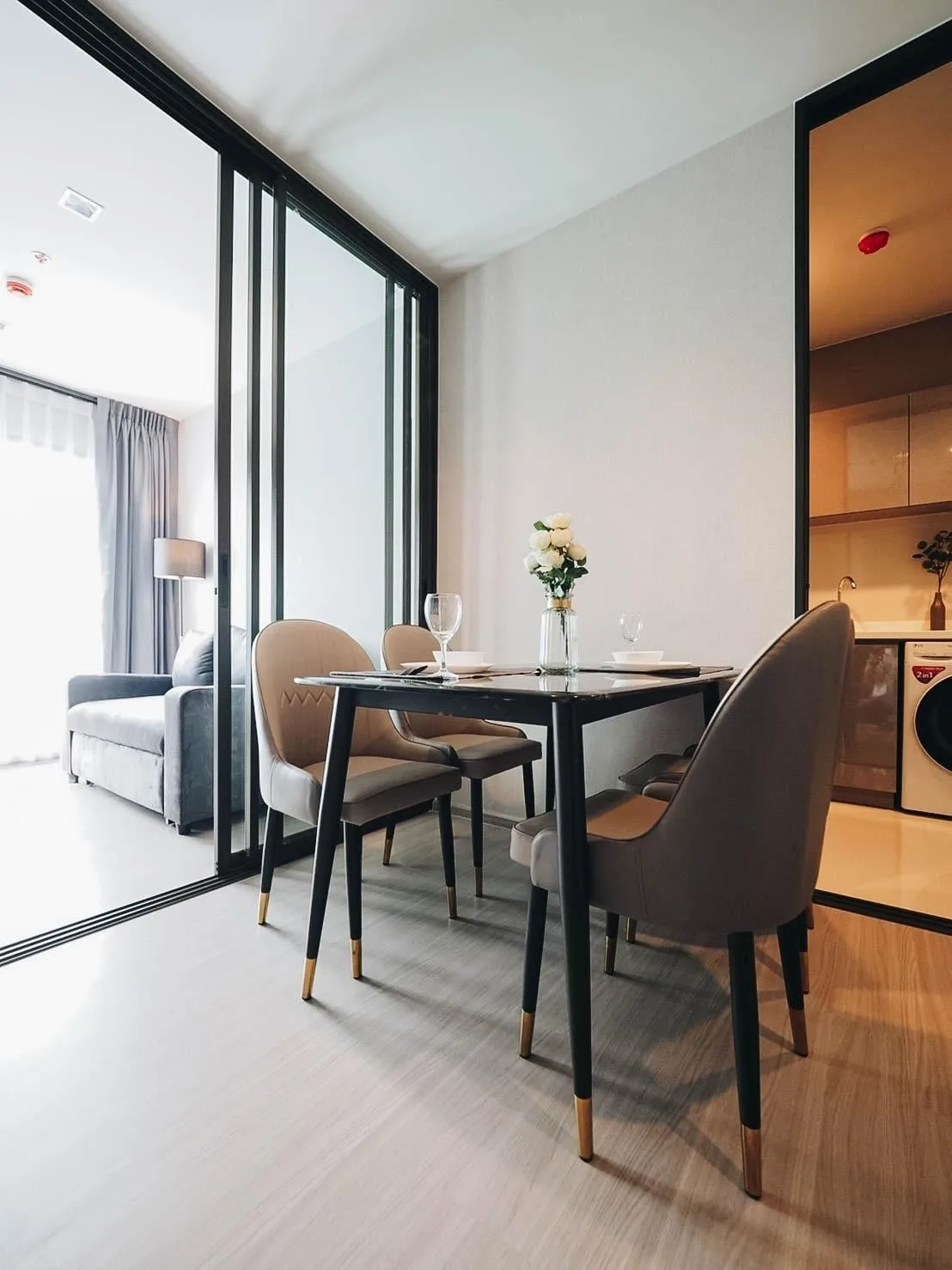 Property photos for LIFE Asoke - Rama 9