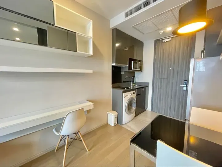 Property photos for Ashton Asoke