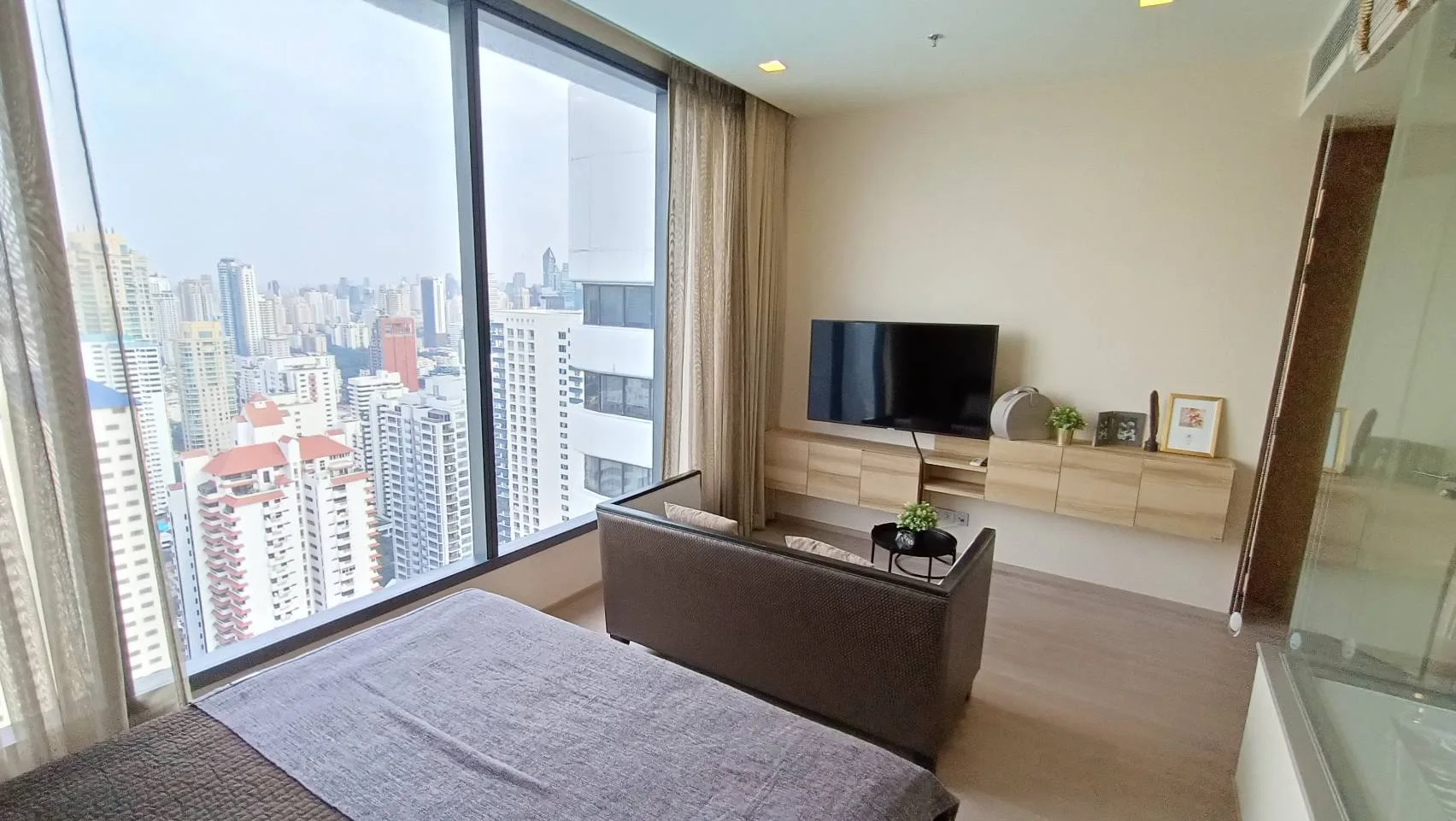 Property photos for The Esse Asoke