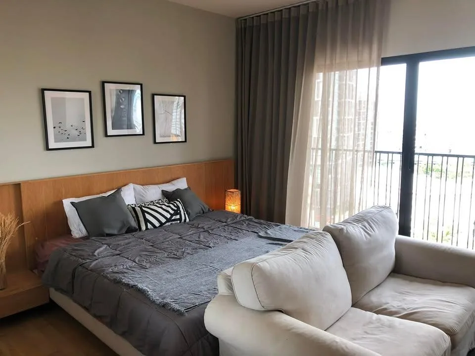 Property photos for Noble Reveal