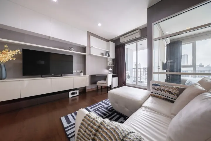 Property photos for Ivy Thonglor