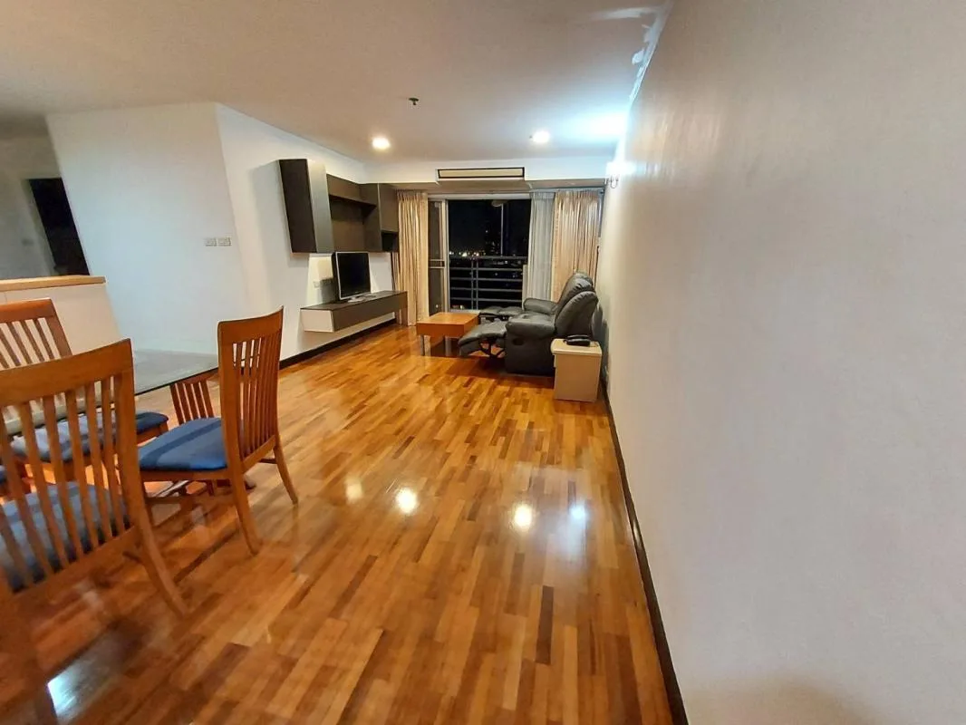 Property photos for The Waterford Diamond