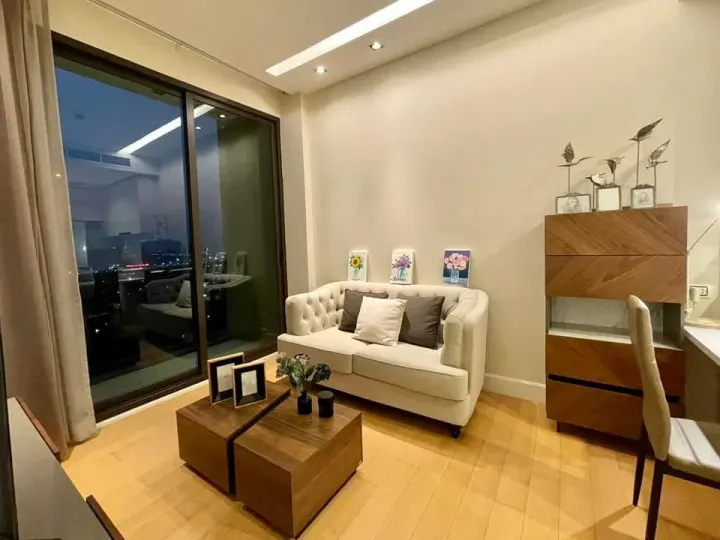 Property photos for Equinox