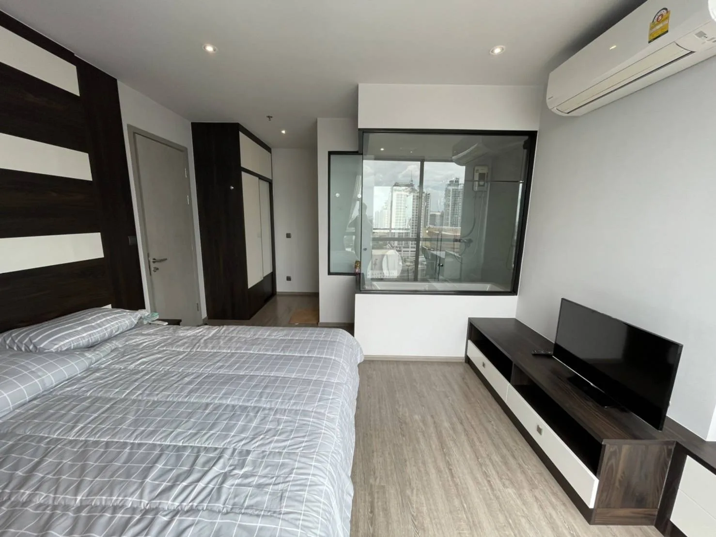 Property photos for Rhythm Ekkamai