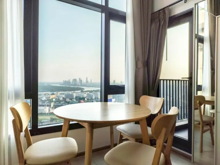 Property photos for Life Rama 4 - Asoke