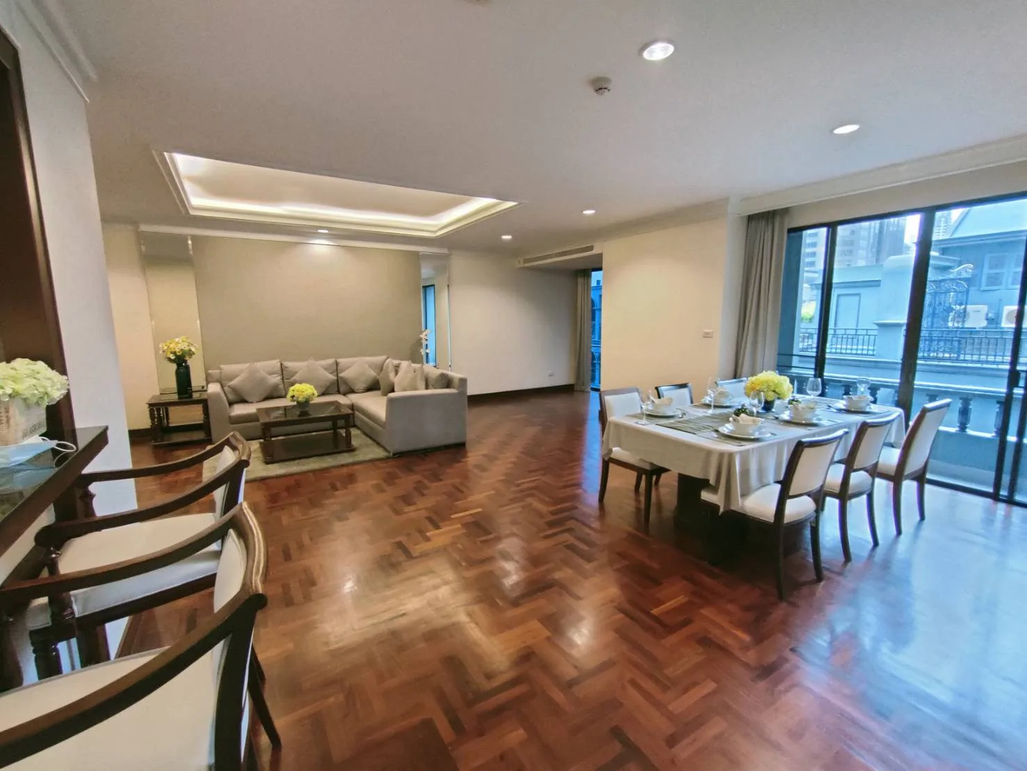 Property photos for Ploenruedee Residence
