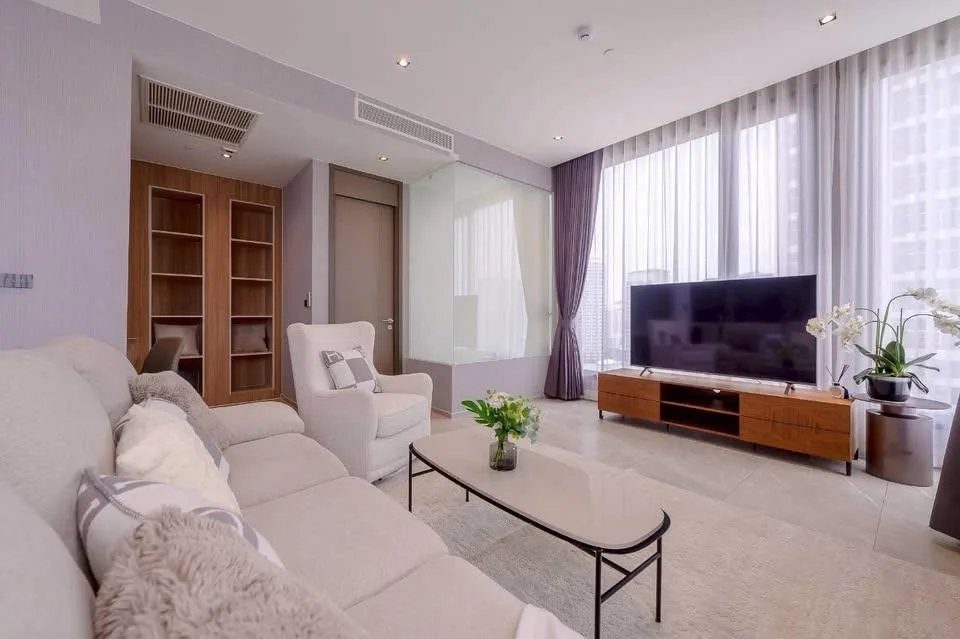 Property photos for Hyde Heritage Thonglor