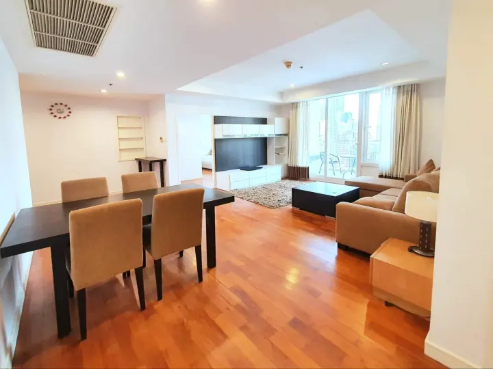 Property photos for Baan Siri 24