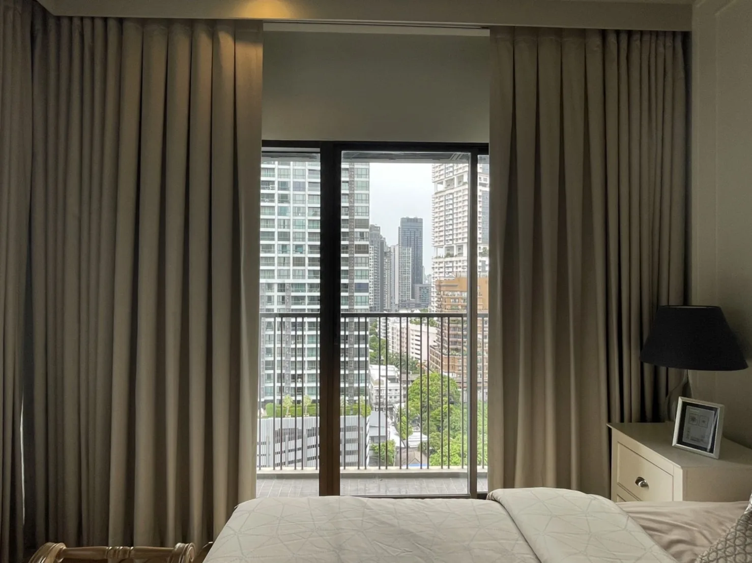 Property photos for Noble Refine