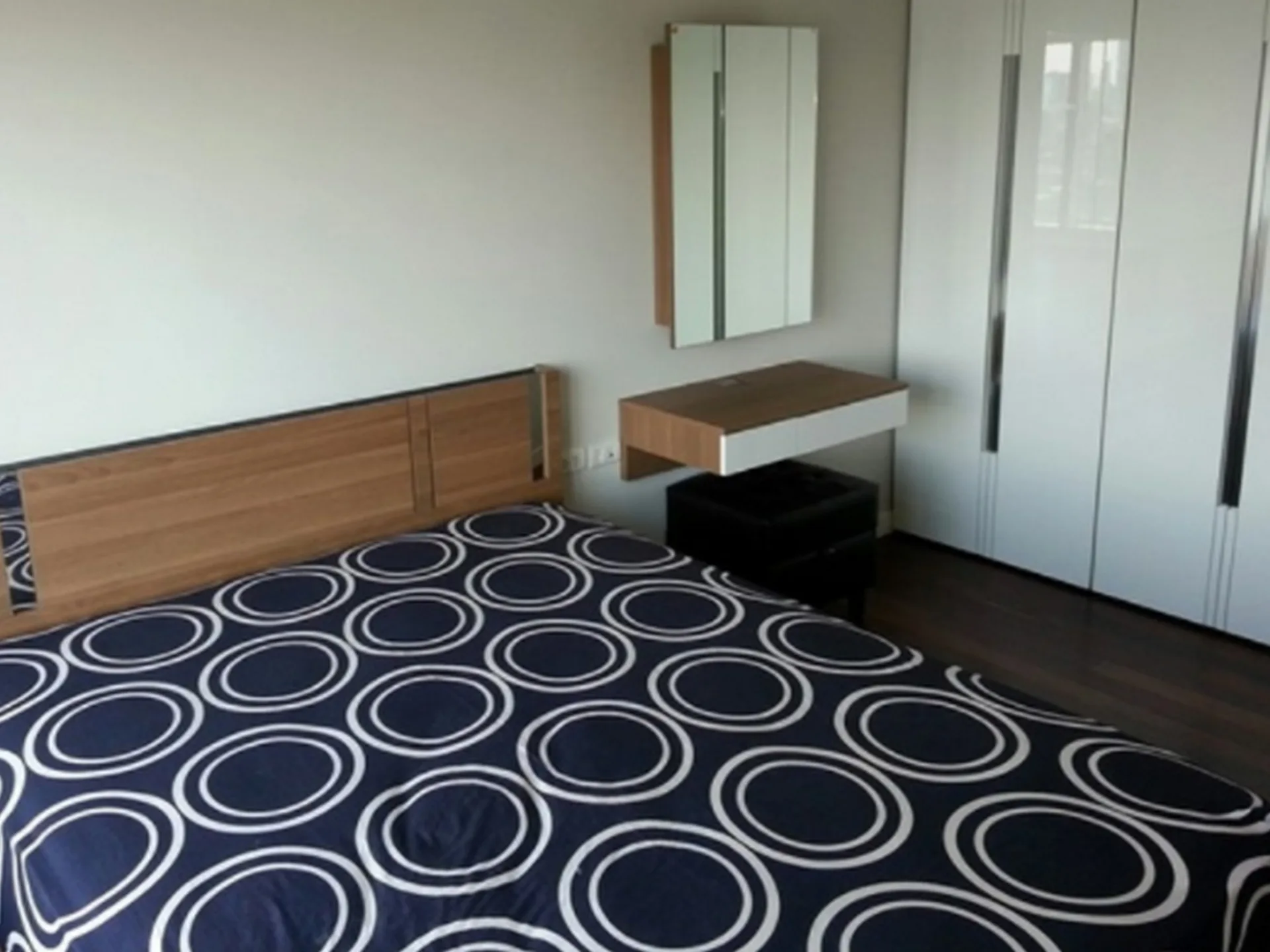 Property photos for Circle Condominium