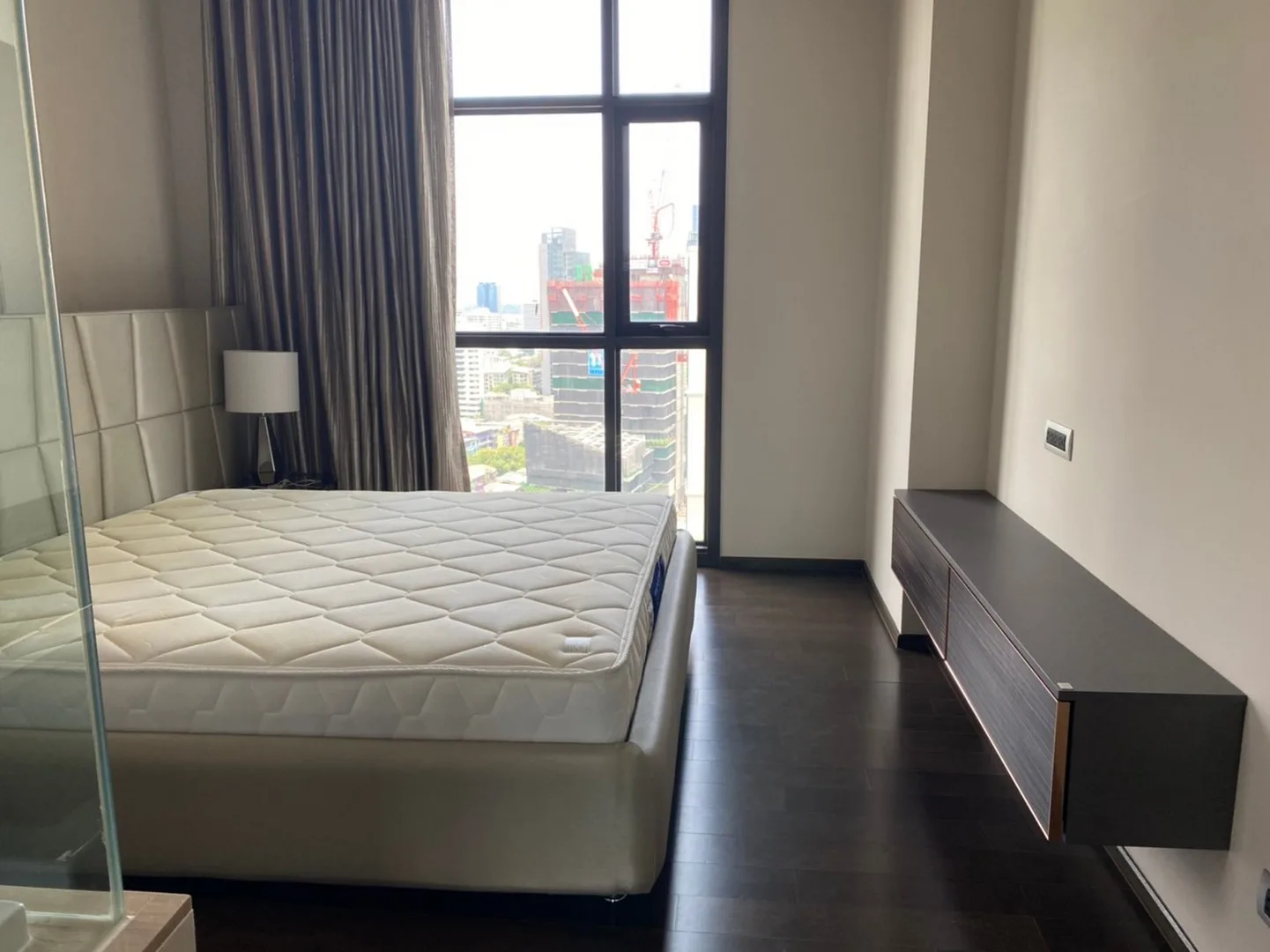Property photos for The XXXIX by Sansiri