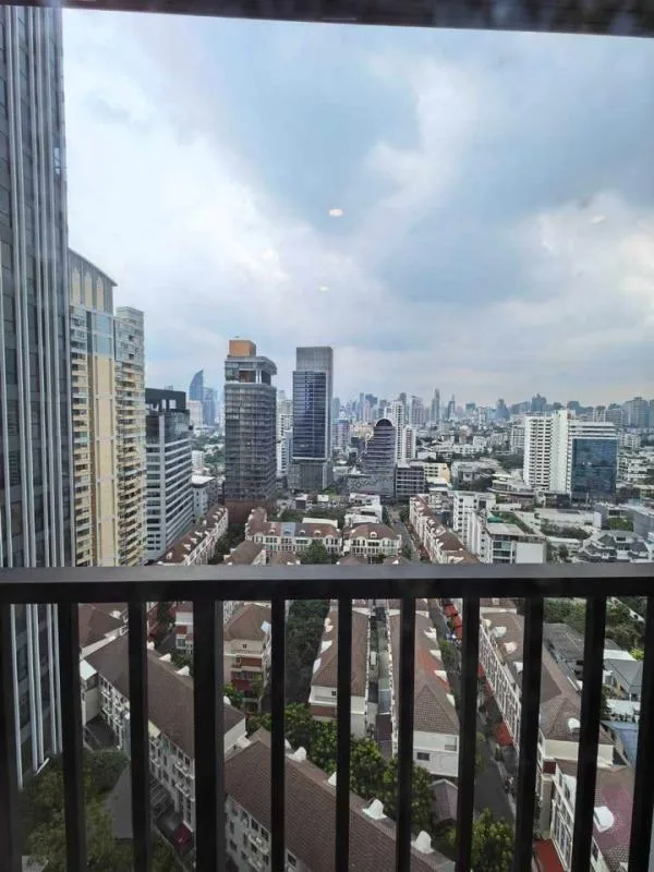 Property photos for Park Origin Thonglor
