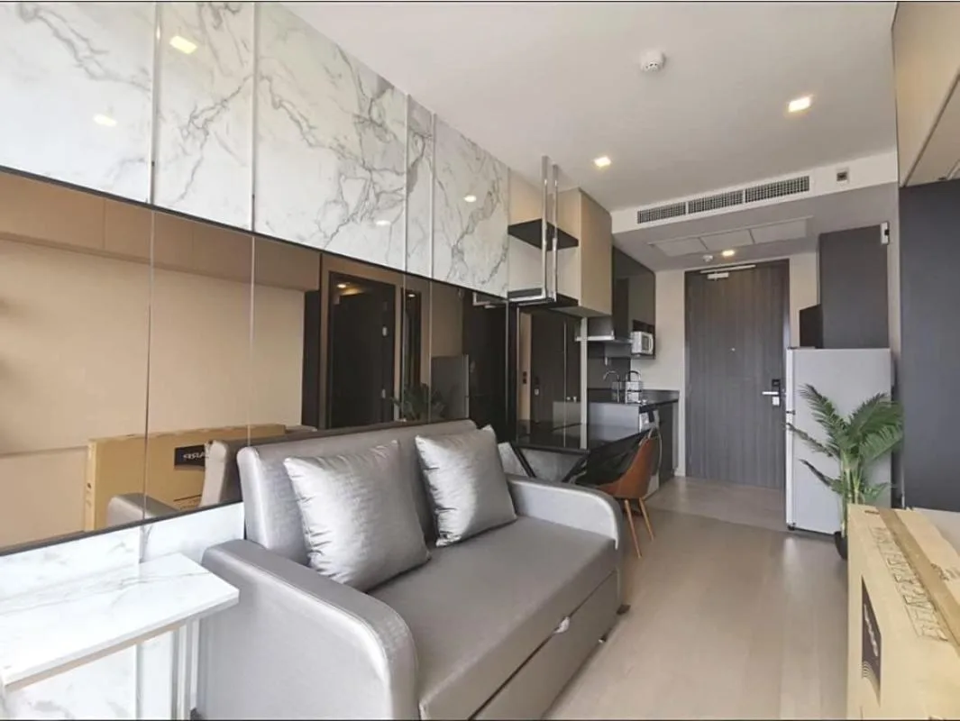 Property photos for Ashton Asoke