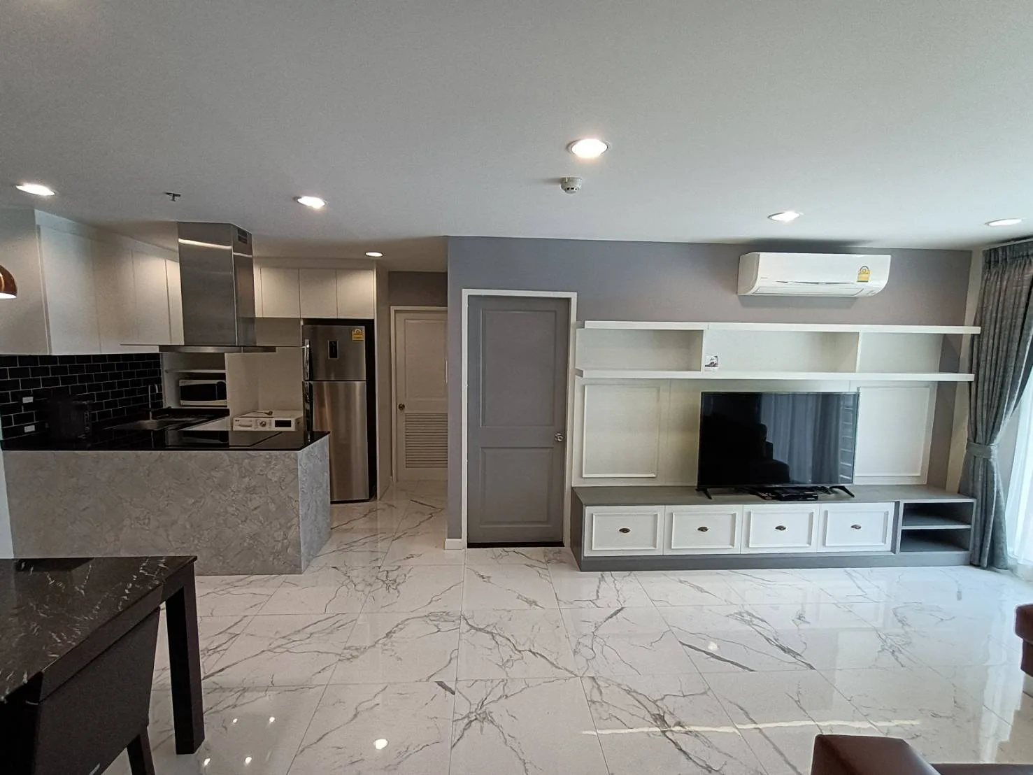 Property photos for Serene Place Sukhumvit 24