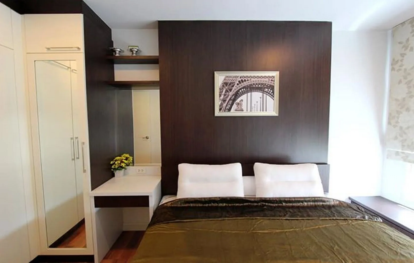 Property photos for The Silk Phaholyothin 3
