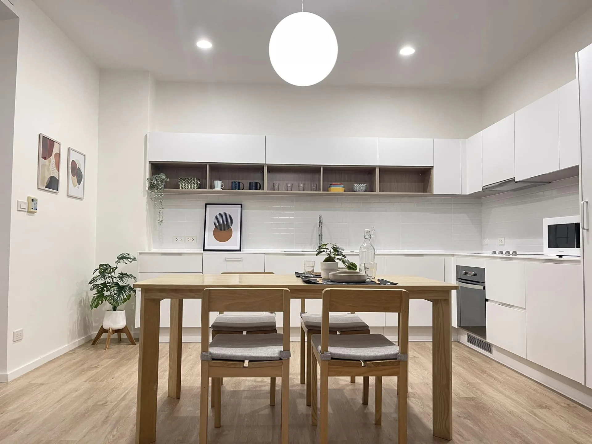 Property photos for Noble Ora