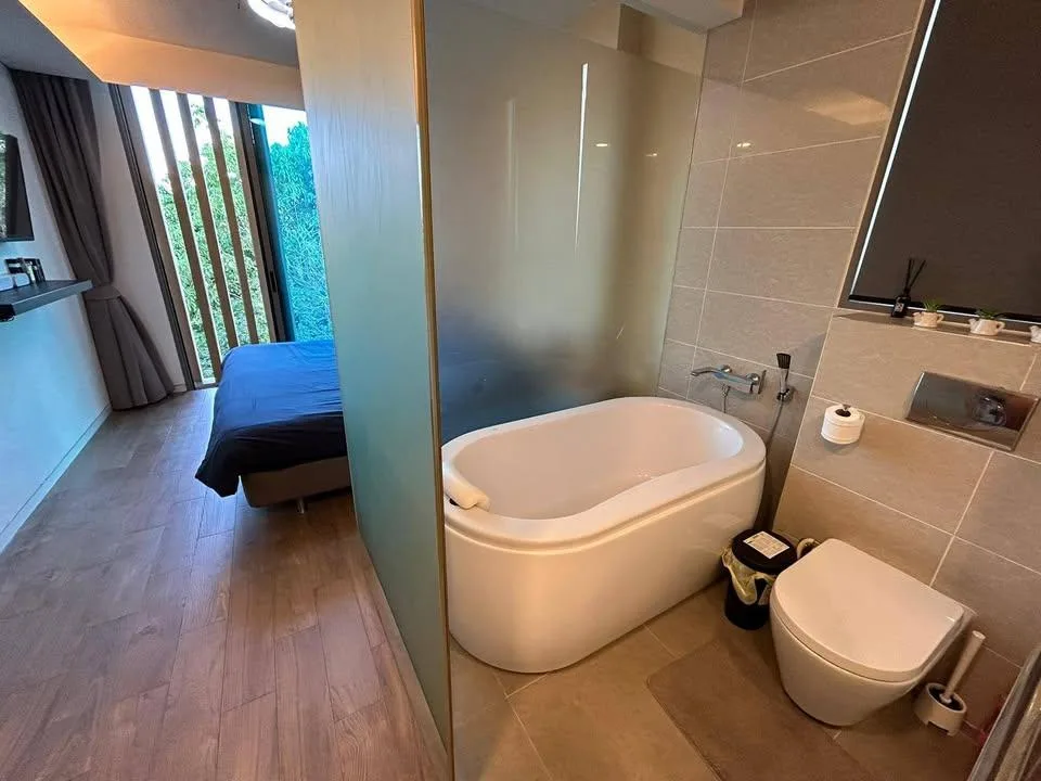Property photos for Siamese Thirty Nine