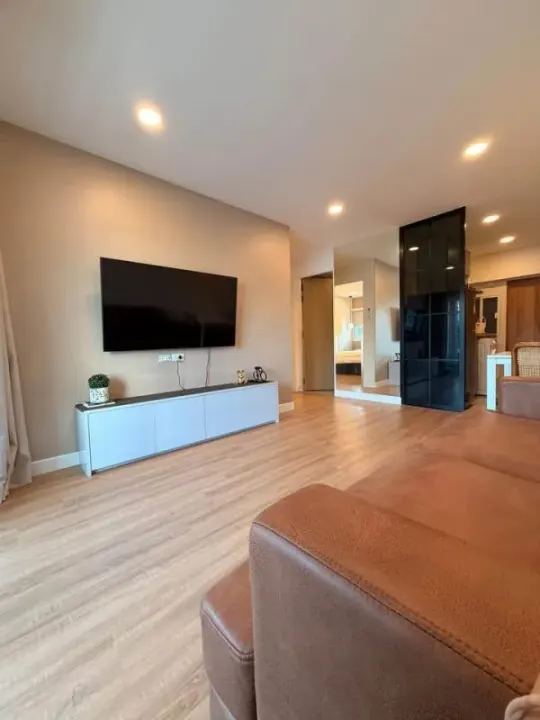Property photos for Thonglor Tower